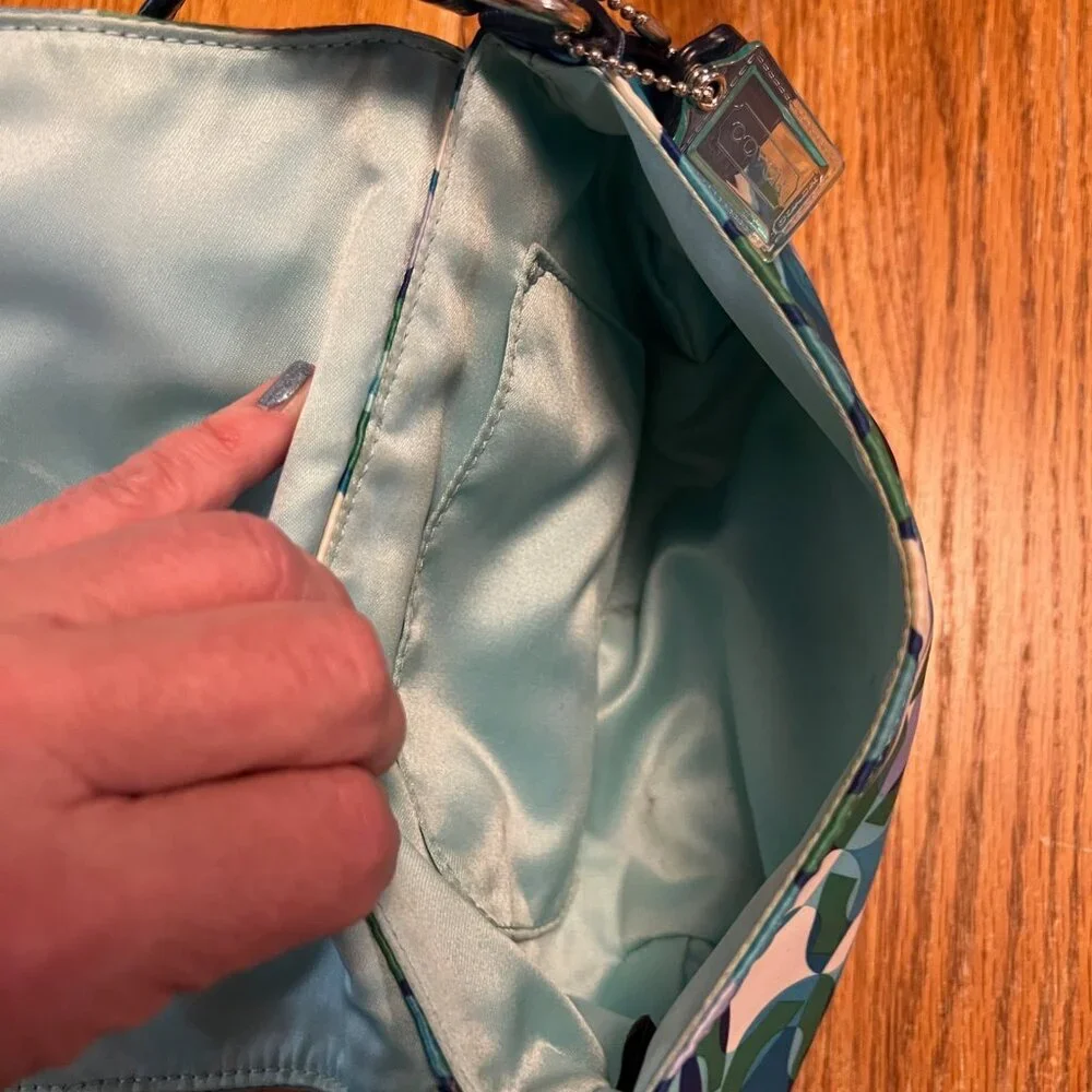 Coach Poppy Satin Shoulder Bag. Blue/White. - Picture 4 of 5